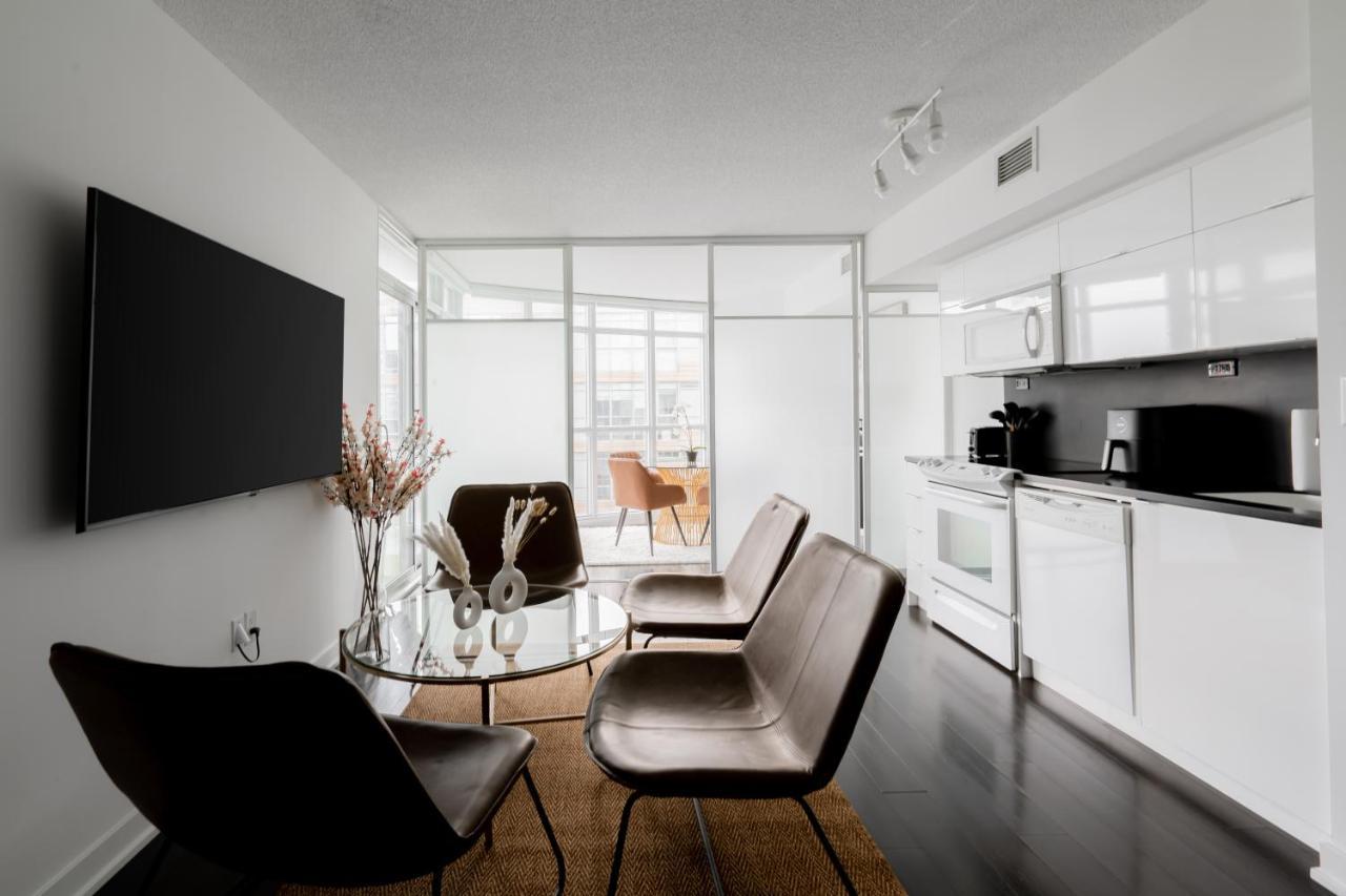 The Perfect Getaway Daire Toronto Dış mekan fotoğraf